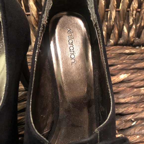 PREOWNED XHILARATION OPEN TOE HEELS WITH BOW CUTOUTS SIZE 6.5 - Picture 4 of 9